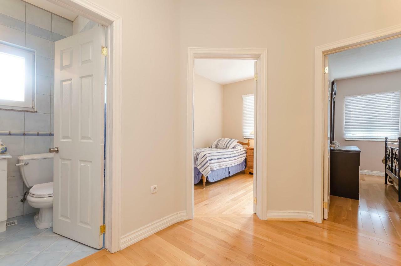 Apartment Canada Dream Vacation Srima Exterior foto